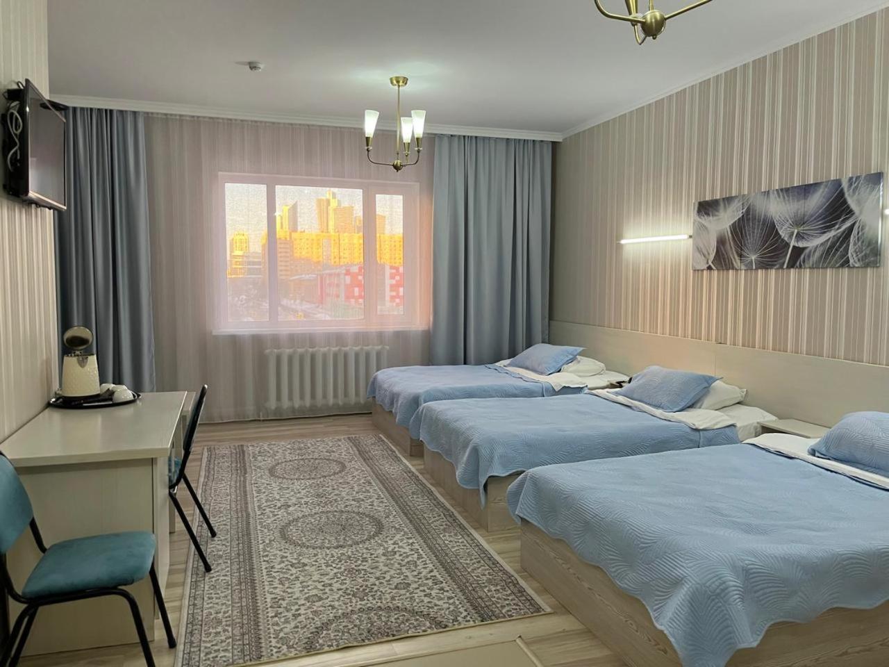 Union Plaza Hotel Astana Luaran gambar