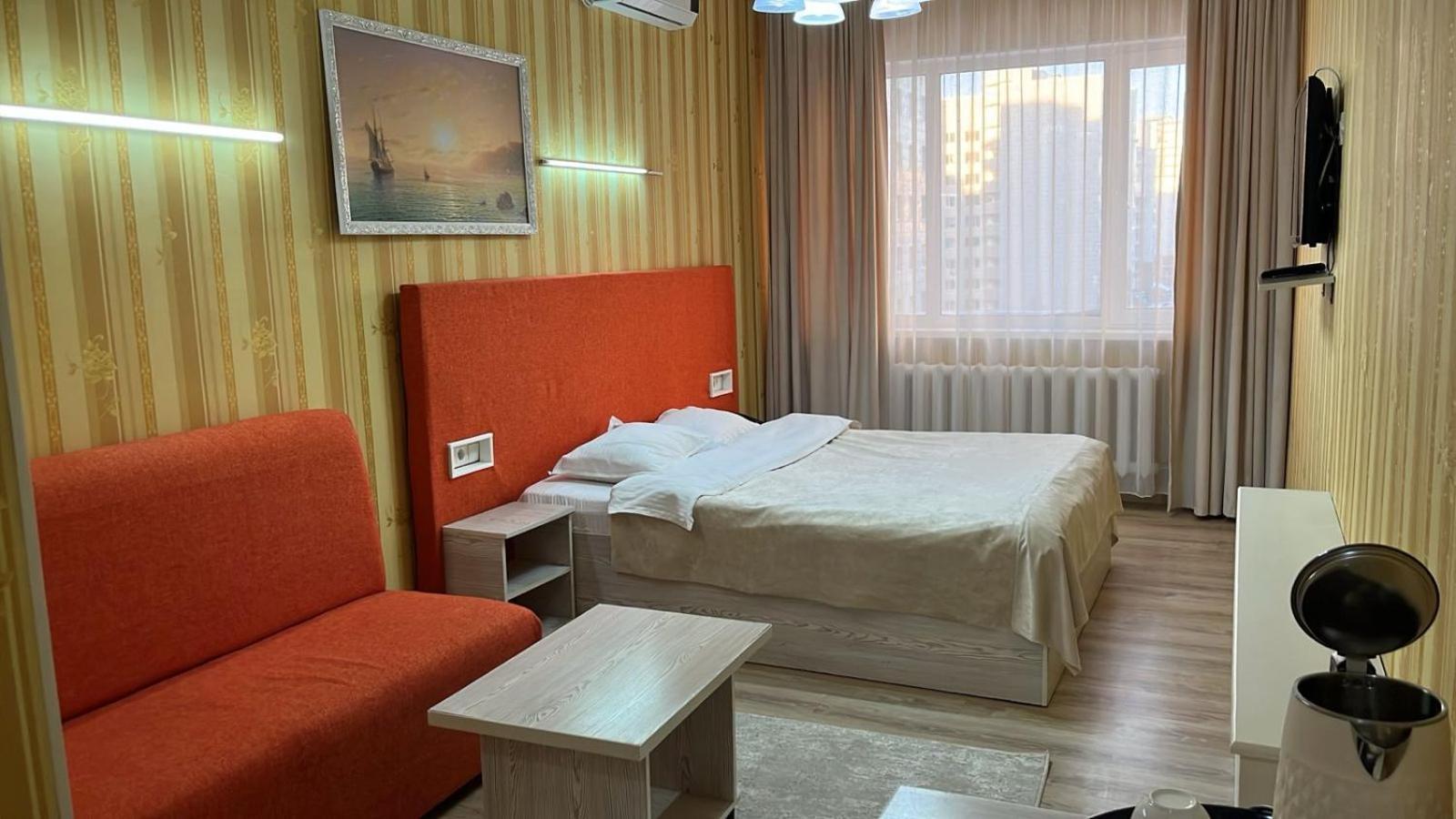 Union Plaza Hotel Astana Luaran gambar